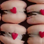 20340-ilustrasi-alternatif-makanan-sebagai-kado-valentine-pexelsalina-matveycheva